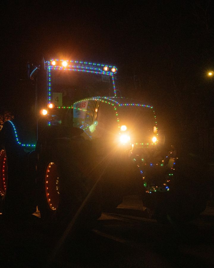 Traktorfényes Advent - gazdatalálkozó