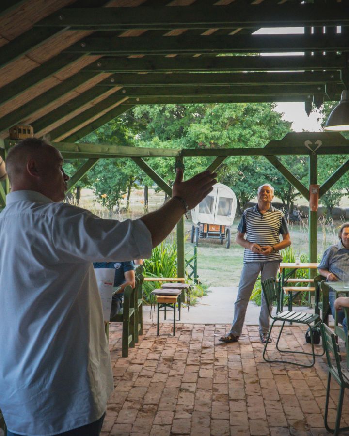 Indul a gazdAkadémia