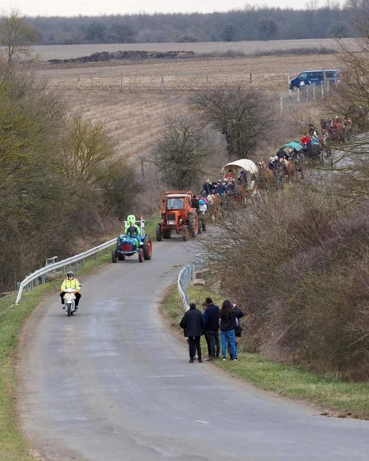 Alapítványunk a nagyvázsonyi lovas farsangon jubilált